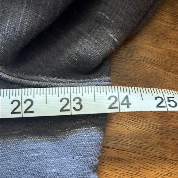 EUC Carhartt Relaxed Fit Hoodie - Picture 10 of 14